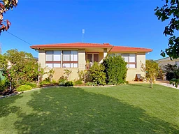 65 Ferry Street, Forbes
