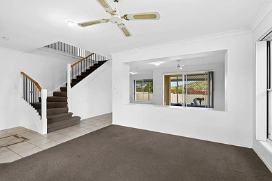 42 Highview Place, Parkwood, QLD 4214, 4 Bedrooms, 2 Bathrooms, House