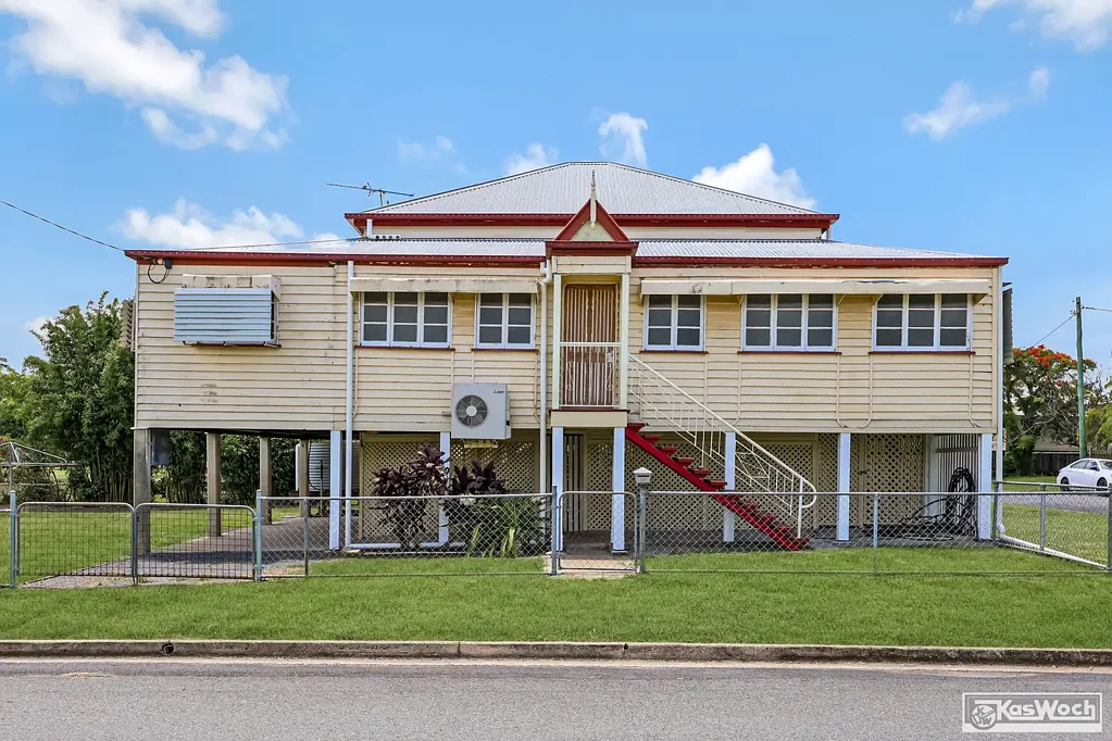 98 SOUTH STREET, Allenstown, QLD 4700