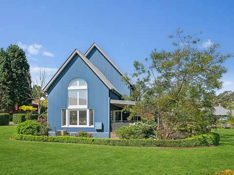 Burradoo 5 Bedroom Refreshing and imaginative Burradoo Haven