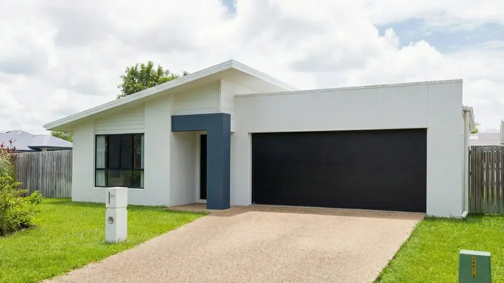 34 Orangeberry Circuit, Mount Low, QLD 4818