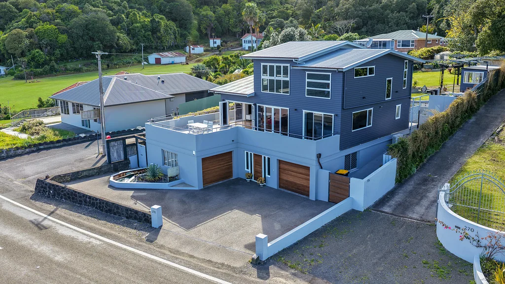 Thames 4房  Elegant Coastal Living