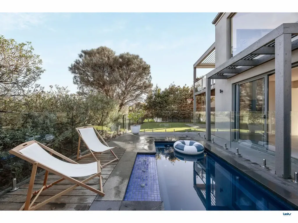 Torquay 4房  Renovated Family Haven on The Sands