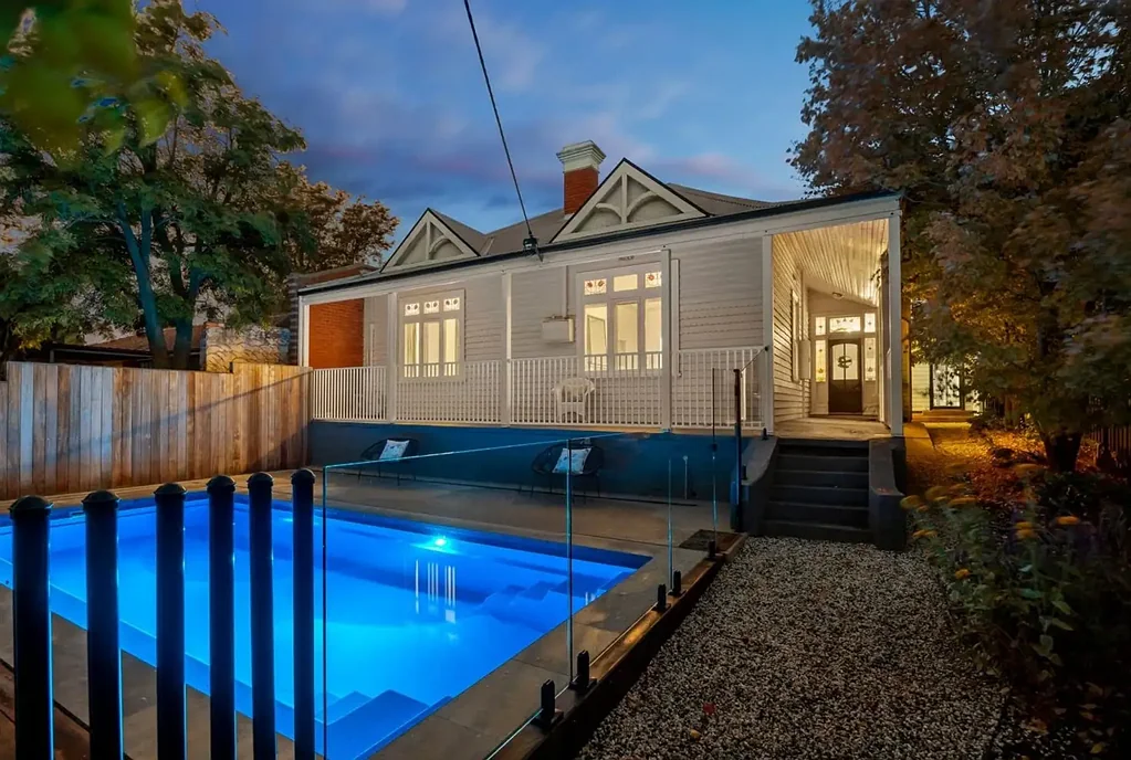 Ironbark 5房  Where Timeless Character Meets Family Living