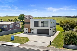 116 South Road, West Ulverstone