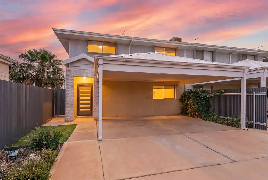 South Kalgoorlie 3房  Lock, Leave and Live – Modern Living Made Easy