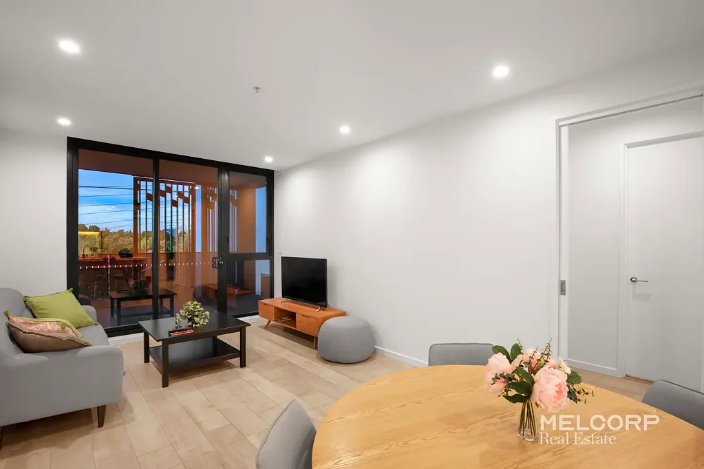 North Melbourne 2Zimmer Premium north facing home with stunning entertainer's terrace
