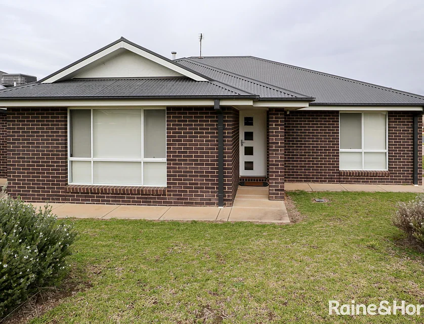 1/76 Messenger Ave, Boorooma, Riverina, 3房, 1浴, Unspecified