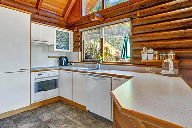 1698 Cust Road, Cust, Canterbury, 4房, 1浴, House