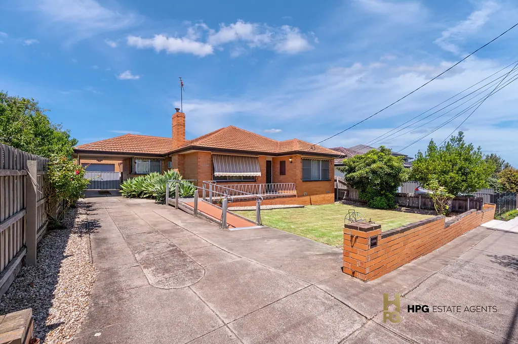 1 Harrington Road, Airport West, VIC 3042