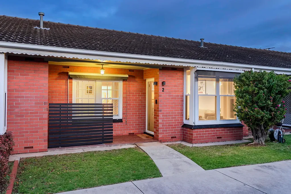 2/4 Hamilton Street, Somerton Park, SA 5044