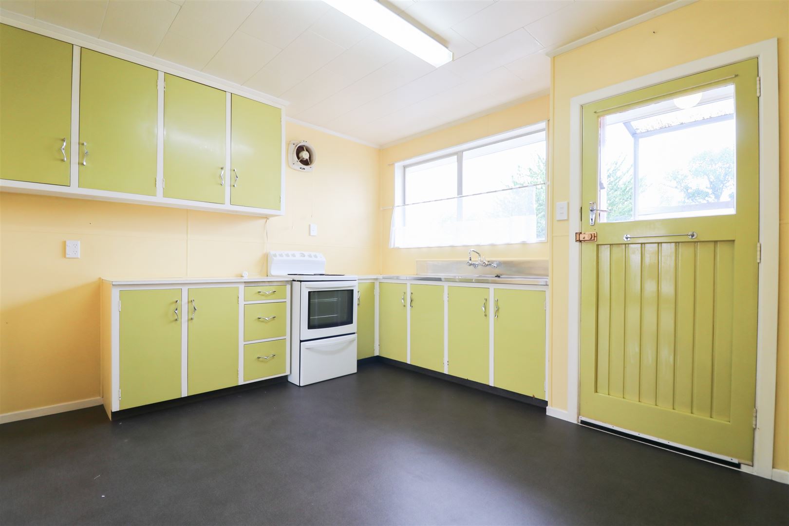 2/192 Church Street, West End, Timaru, 2房, 1浴