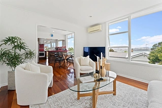 42 Rawene Road, Birkenhead, North Shore City