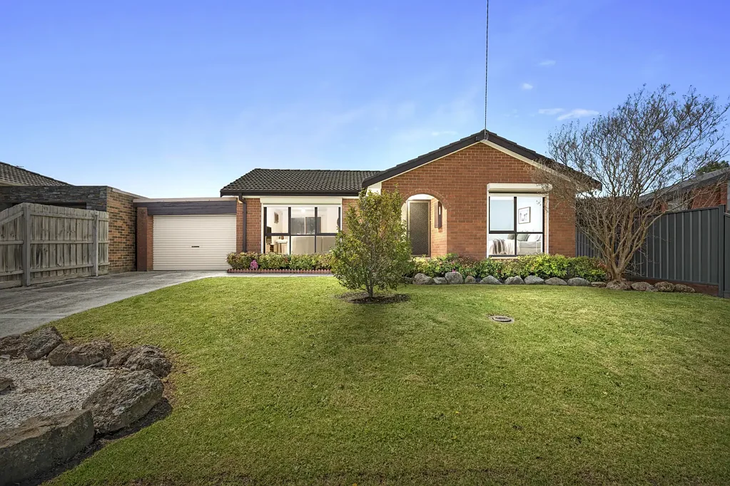 Bundoora 3બેડરૂમ Lovingly Maintained Family Home in Norris Bank