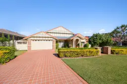 66 Arnold Palmer Drive, Parkwood