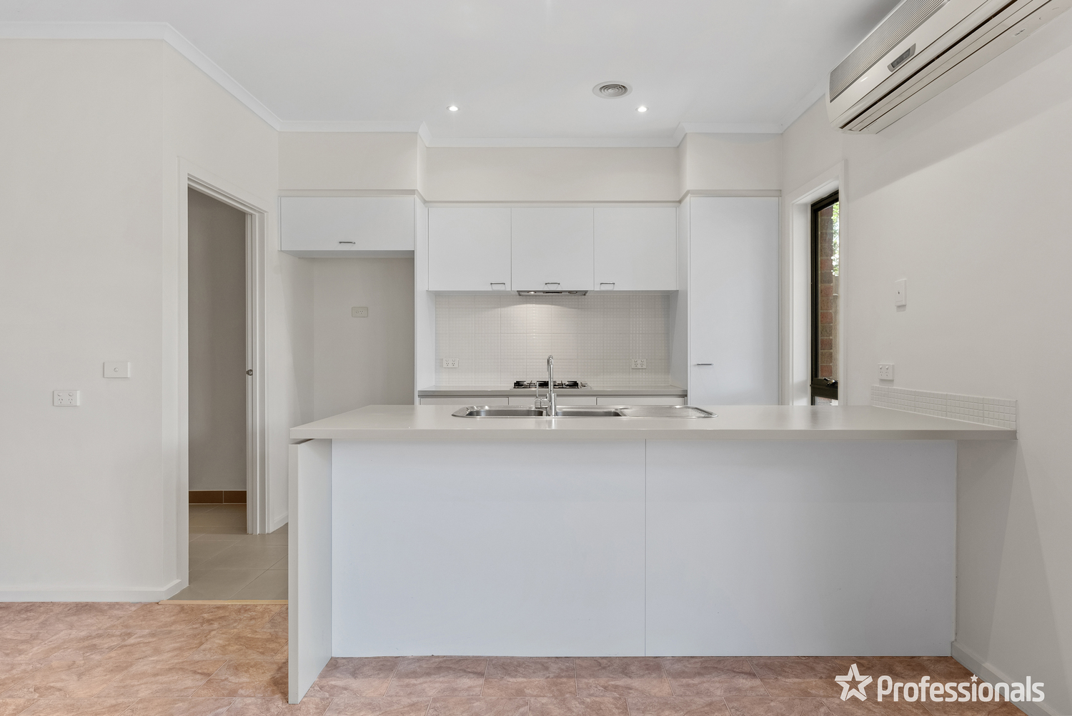 4 CALLISTA CCT, TAYLORS HILL VIC 3037, 0 chambres, 0 salles de bain, Townhouse