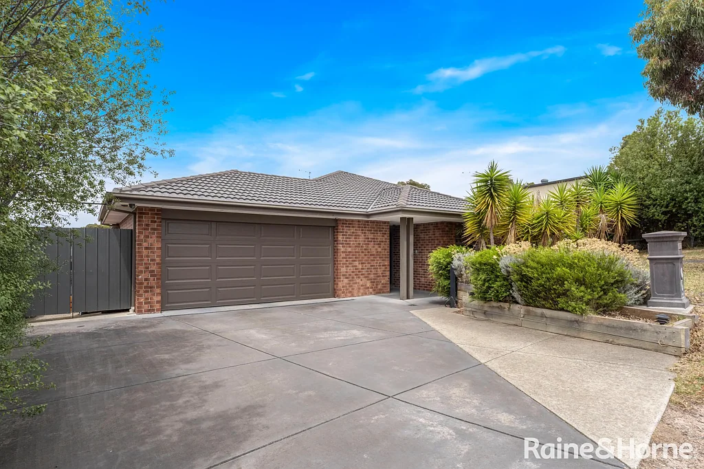 4 Longmire Court, Sunbury, VIC 3429