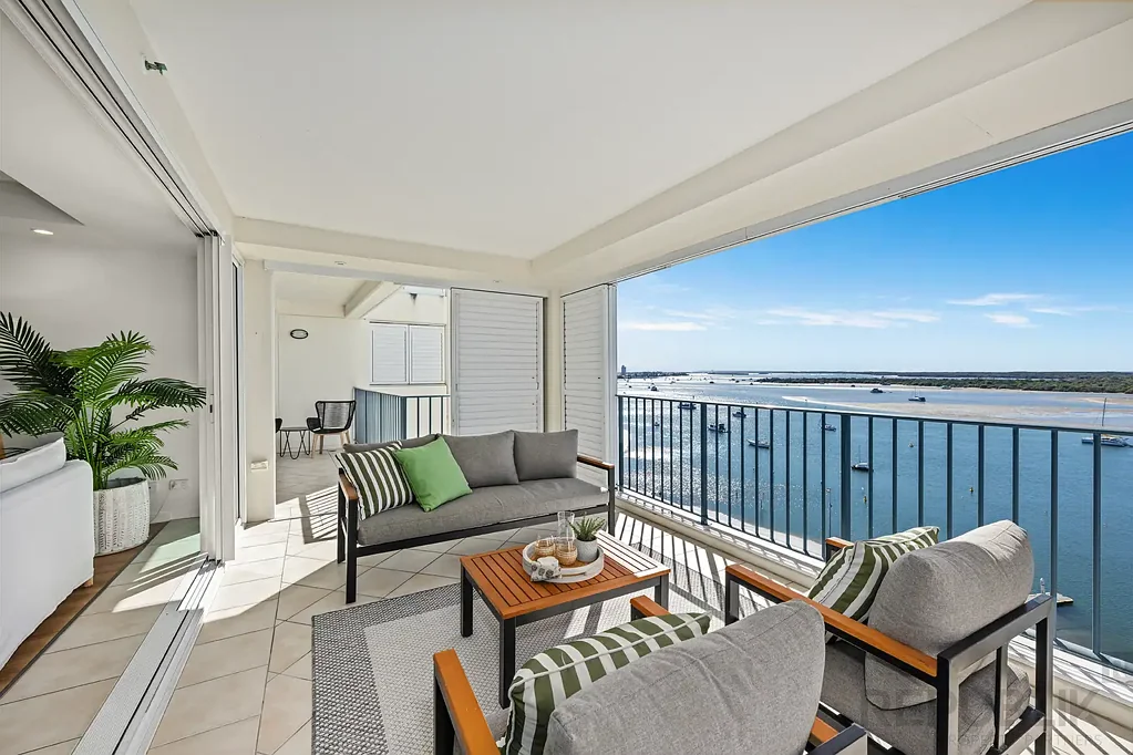 141/326 Marine Parade, Labrador, QLD 4215