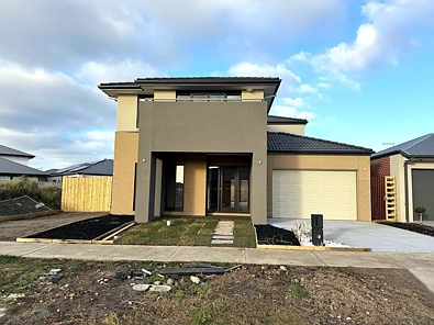 5 Laker Boulevard, Clyde North, VIC 3978, 4 Bedrooms, 2 Bathrooms, House