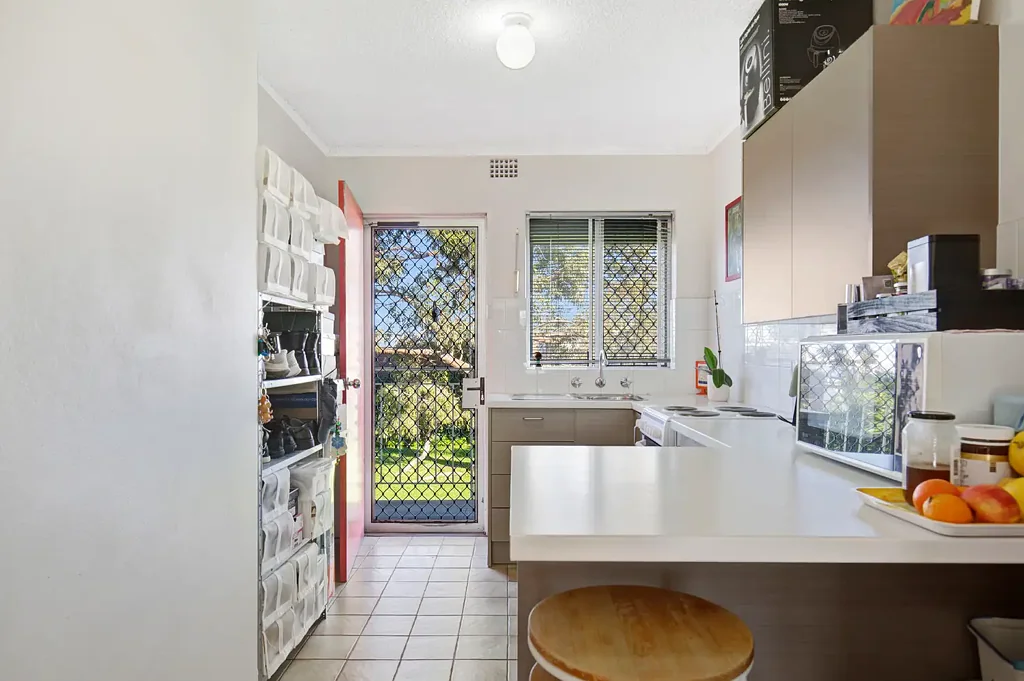 Spearwood 2房  Investment Gem - Tenanted Until 2026, Walk to Everything!