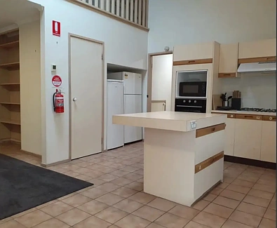 18 Kenny Street, Westmeadows, VIC 3049, 1 habitaciones, 3 baños, House
