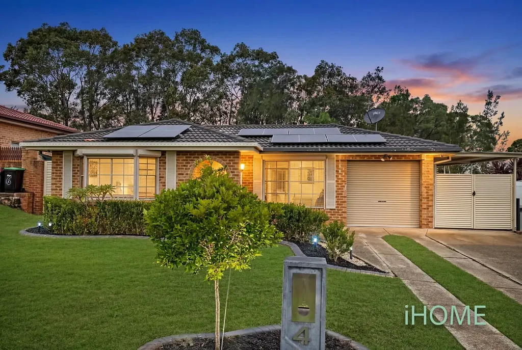 4 Ballard Place, Doonside, NSW 2767