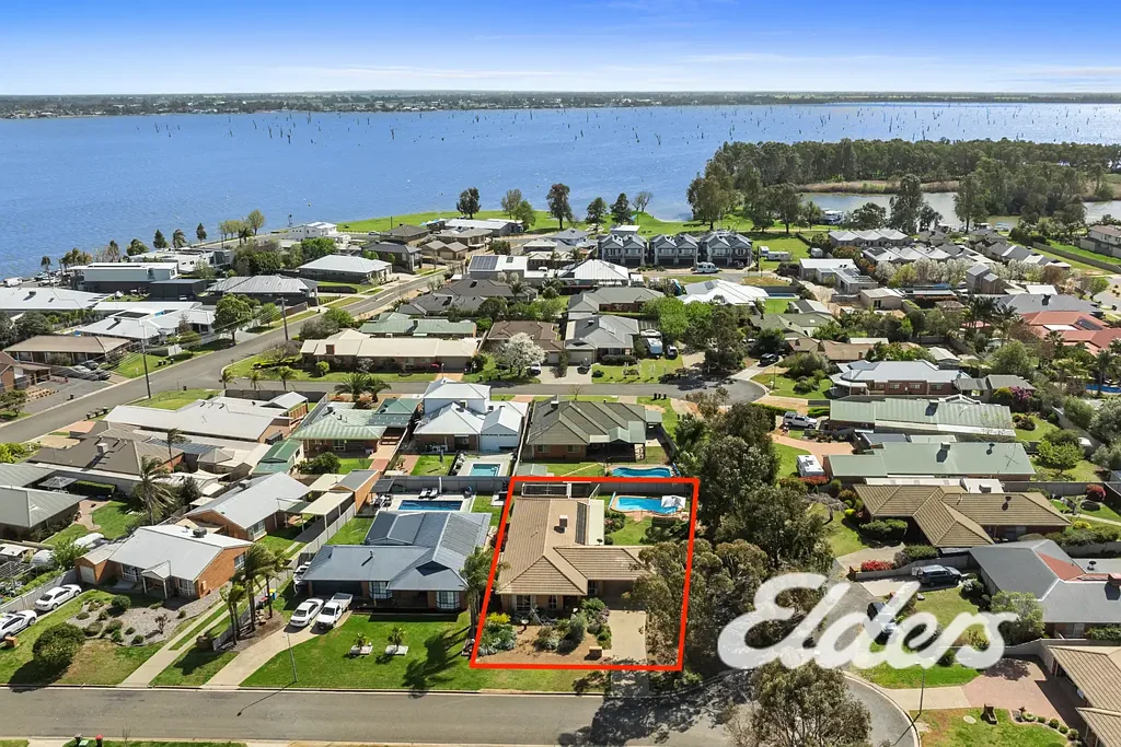 Yarrawonga 4ਬੈੱਡਰੂਮ Sunlit Family Sanctuary with Pool, Shed & Lake Lifestyle!