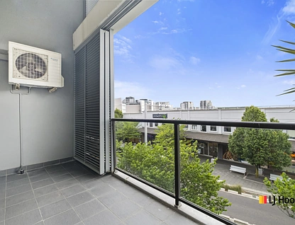202/100 Gungahlin Place, Gungahlin, Gungahlin District, 2 ਕਮਰੇ, 2 ਬਾਥਰੂਮ, Unit