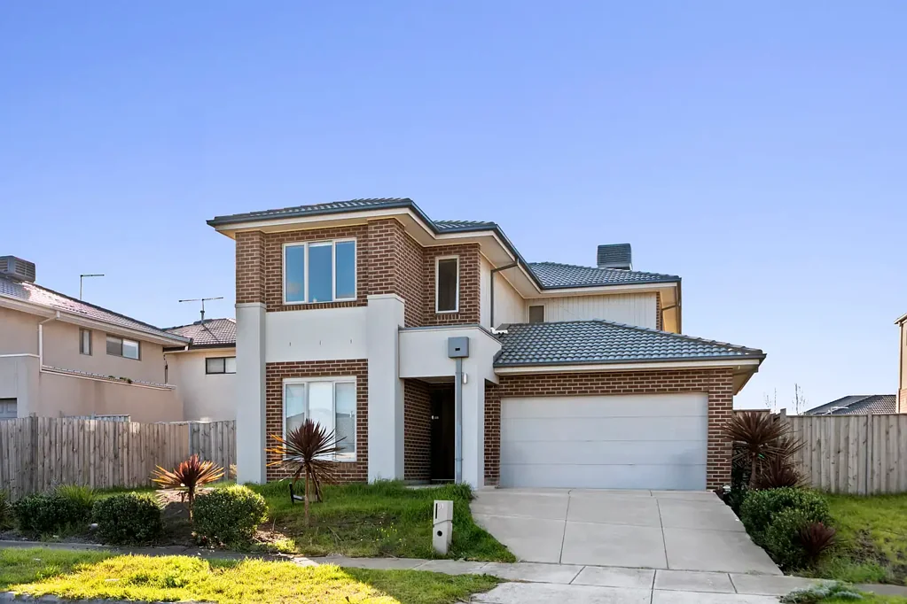 Tarneit 5ਬੈੱਡਰੂਮ Rare Double Storey Family Home on 512sqm | North-Facing Backyard | 3 Living Areas