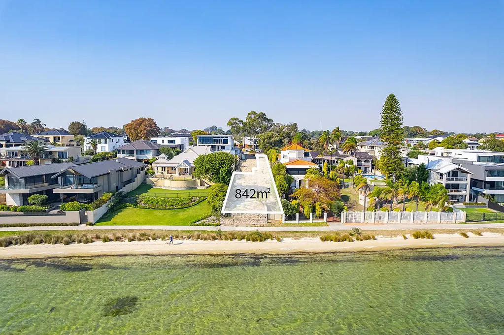 Applecross Prestigious riverfront landholding