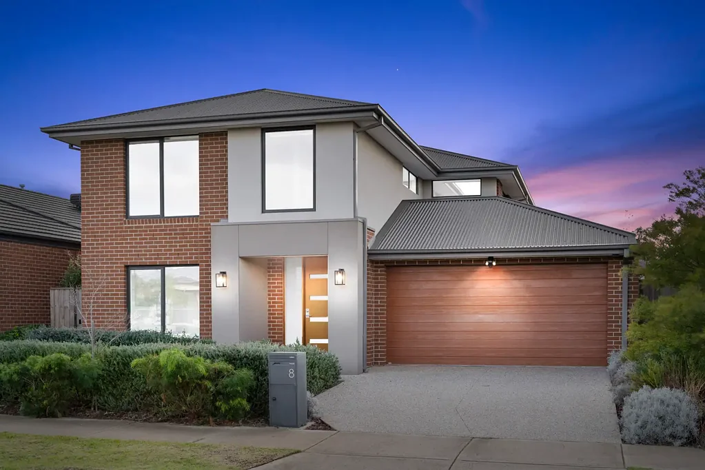 Manor Lakes 4房  First Time Ever Offered - Exceptional Henley-Built Home in Lakeside Manor Lakes