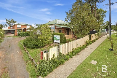 Bacchus Marsh 4Habitaciones PRIME MEDICAL PRECINCT INVESTMENT WITH IMMEDIATE INCOME