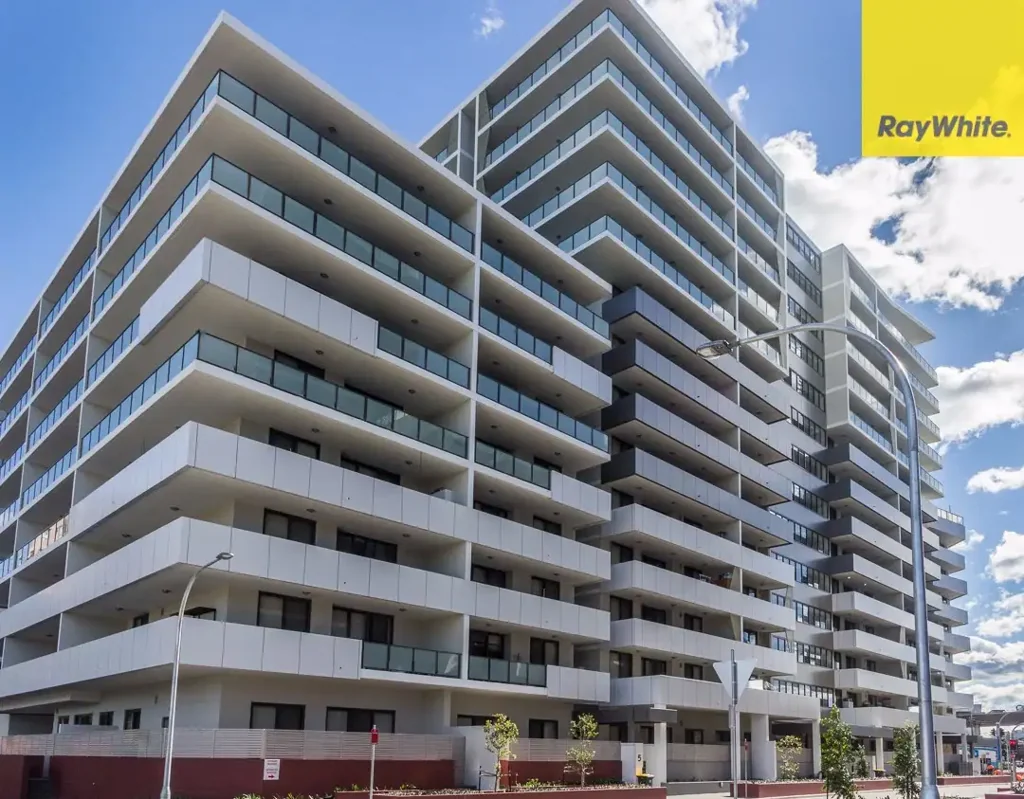 Sleek Two Bedroom Apartment in Ideal Location