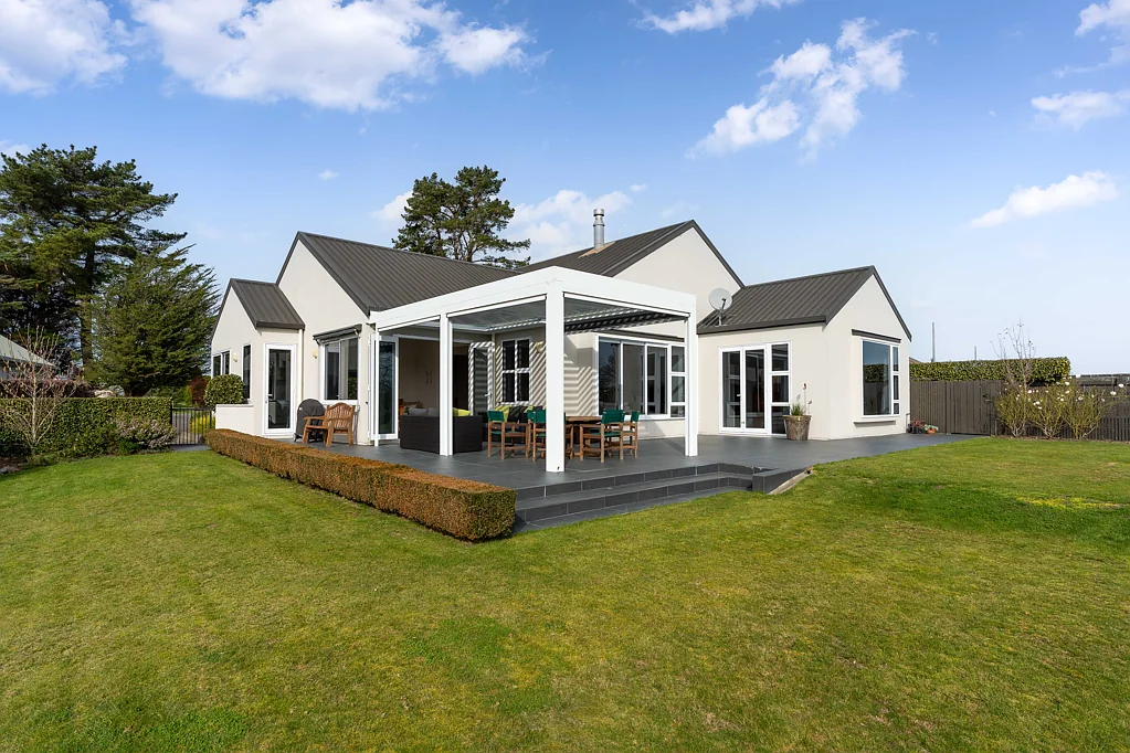 Masterton 4chambre A Special Offering in Masterton's Finest Location