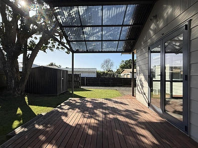 Peaceful Family Living with Direct Park Access