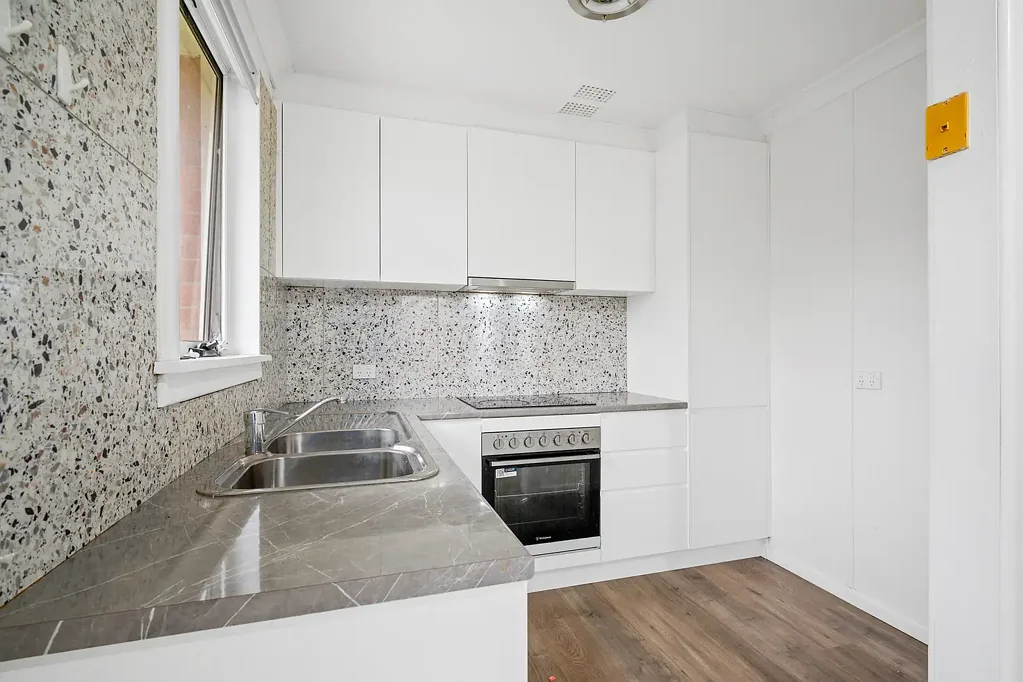 FOR RENT 

Stylishly Renovated 3-Bedroom Home in a Quiet, Family-Friendly Location 



One of the most beautifully renovated property in Lethbridge Pa