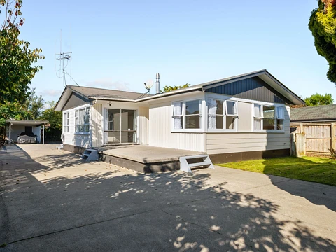 Dinsdale 3房  Charge Into Your New Home!