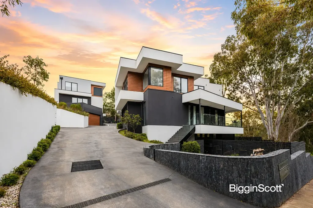 Templestowe Lower 4Phòng ngủ Parkside Luxury with Exceptional Family Appeal