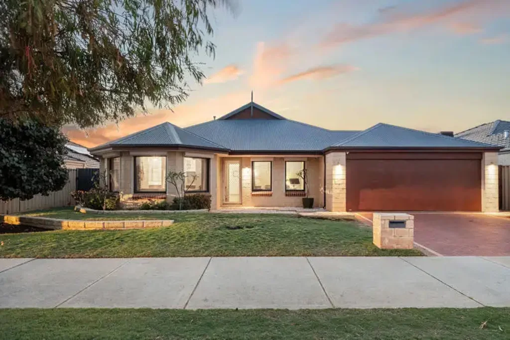 10 Frangista Road, Butler, WA 6036