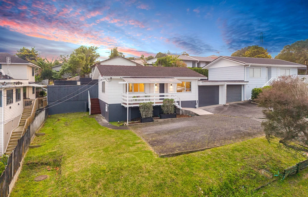 2/321 Triangle Road, Massey, Waitakere City, Auckland