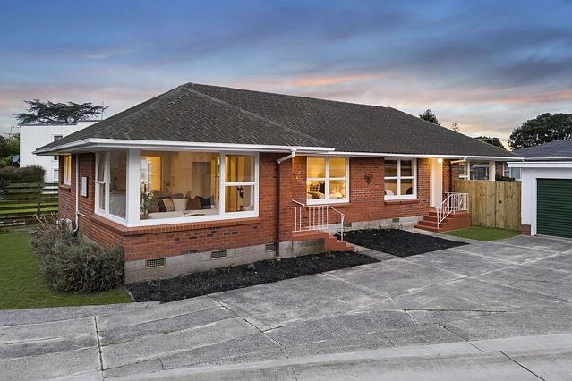 34 Evelyn Place, Hillcrest, North Shore City