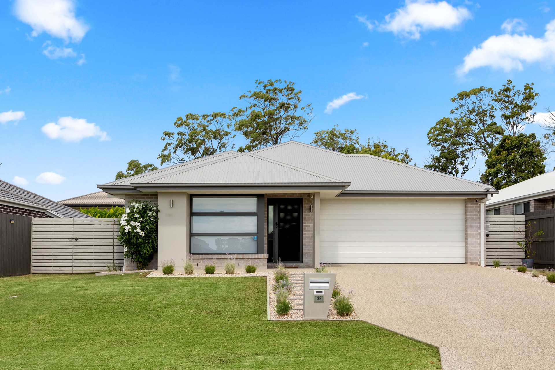 38 WAUGH ST, URANGAN QLD 4655, 0 phòng ngủ, 0 phòng tắm, House