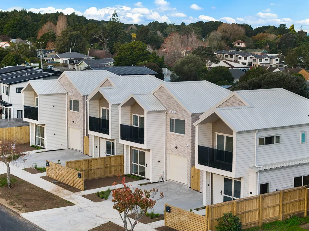 Manurewa 5Kwarto BRAND-NEW FAMILY LIVING WITH STYLE & CONVENIENCE