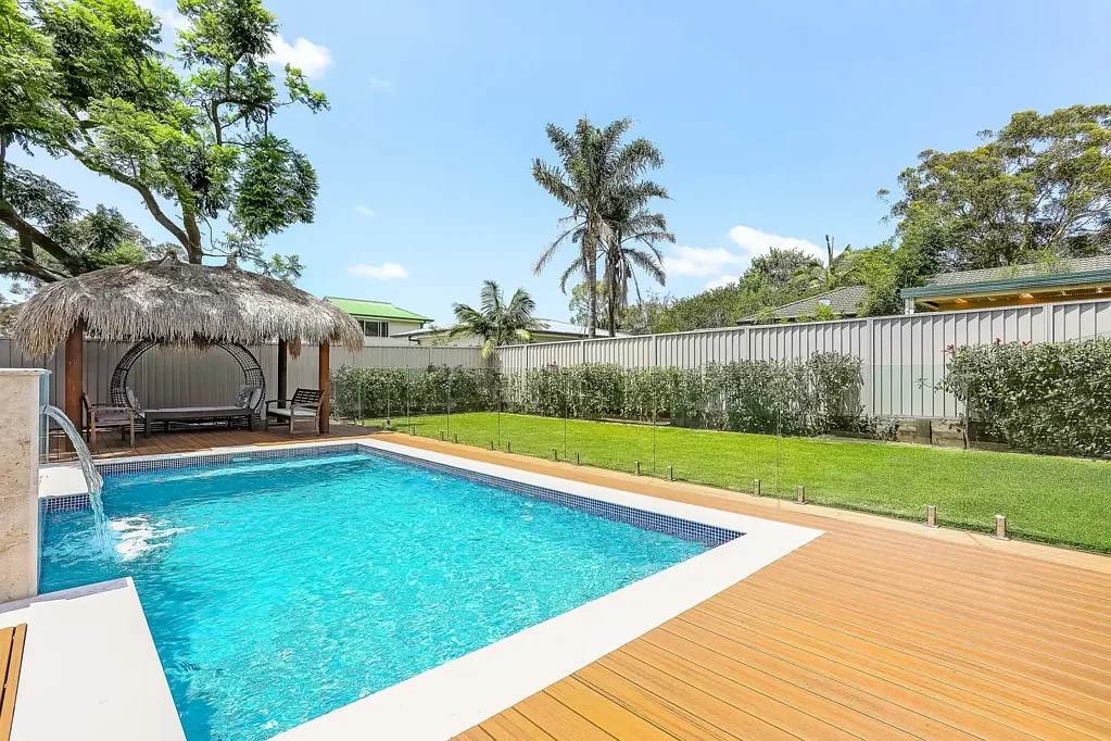 Gymea 5બેડરૂમ Space, Style & Serenity