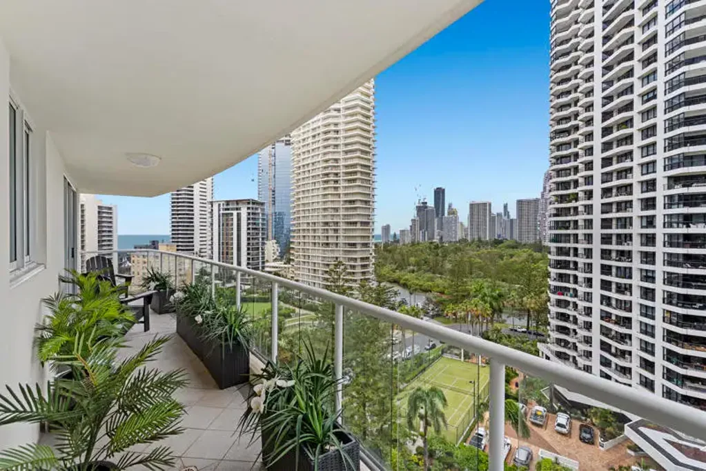 49/15-21 Breaker Street, Main Beach, QLD 4217