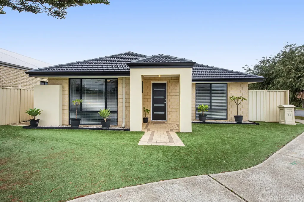 Secret Harbour 3chambre Golf course outlook, coastal lifestyle