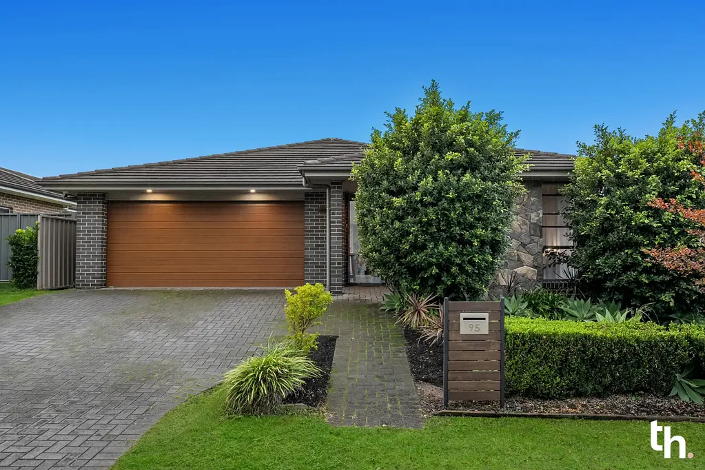 Cameron Park 3ห้องนอน Built Right. Styled Beautifully. Priced Smartly.