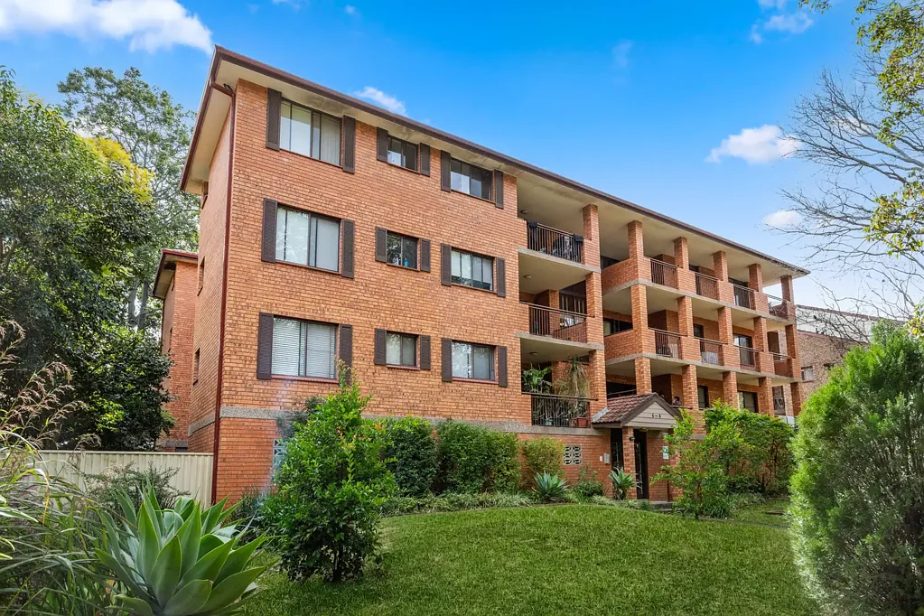 2/6-8 Alfred Street, Westmead, NSW 2145