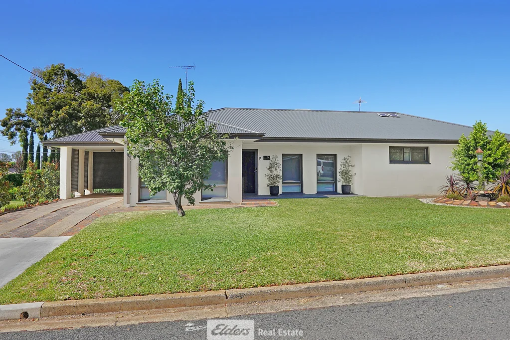 14 Blumer Avenue, Griffith, NSW 2680