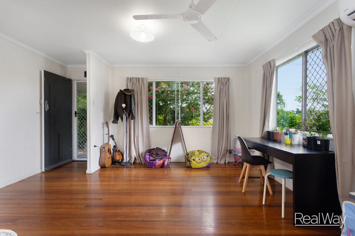 31 GILMORE ST, LEICHHARDT QLD 4305, 0 chambres, 0 salles de bain, House